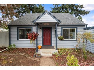 585 MADRONA Ave S, Salem, OR 97302