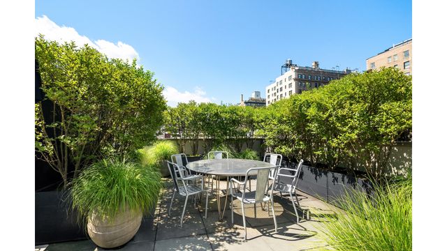22 E 94TH Street, New York City, NY 10128