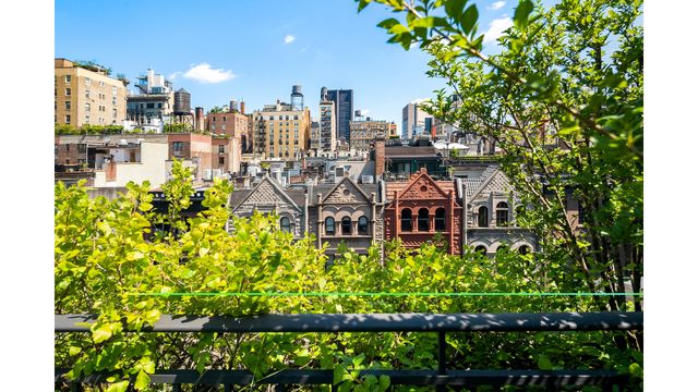 22 E 94TH Street, New York City, NY 10128