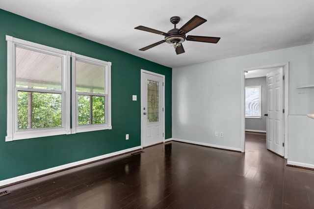 702 Runyan Drive, Chattanooga, TN 37405
