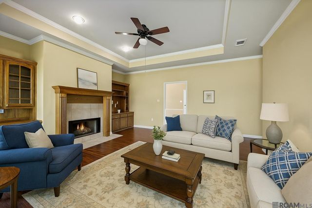 10296 Carter Hills Ave, Denham Springs, LA 70726