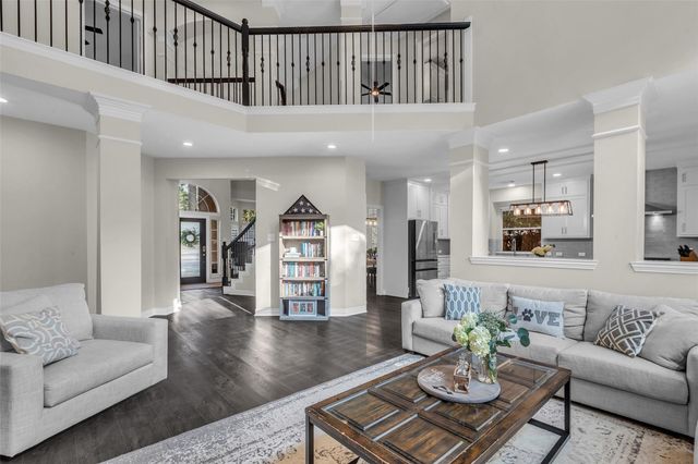 19 Wildever, The Woodlands, TX 77382