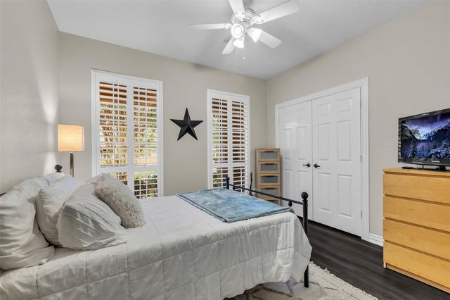 19 Wildever, The Woodlands, TX 77382