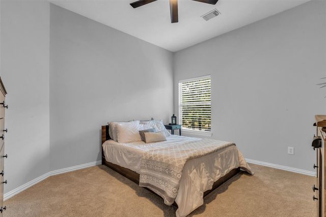 19 Wildever, The Woodlands, TX 77382