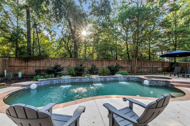 19 Wildever, The Woodlands, TX 77382