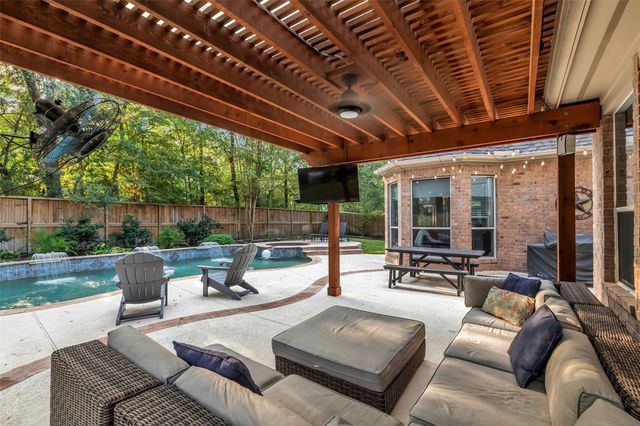 19 Wildever, The Woodlands, TX 77382