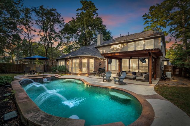 19 Wildever, The Woodlands, TX 77382