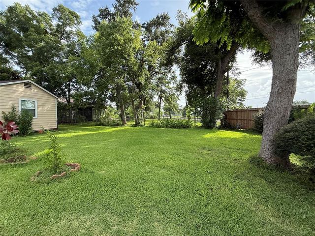 4302 Banner Drive, Houston, TX 77013