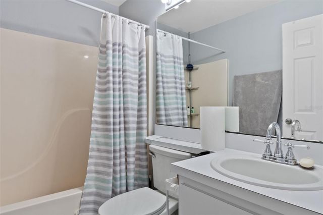 2330 SE ROYAL ISLE, Winter Haven, FL 33880