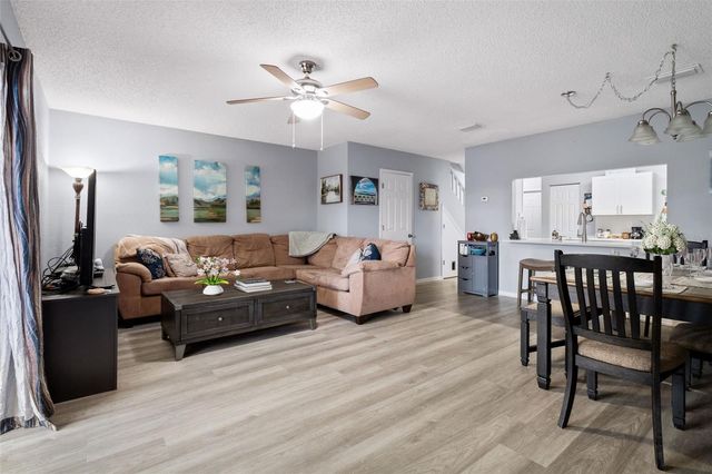 2330 SE ROYAL ISLE, Winter Haven, FL 33880