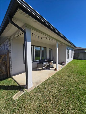 7722 Caspian Ranch Drive, Rosharon, TX 77583