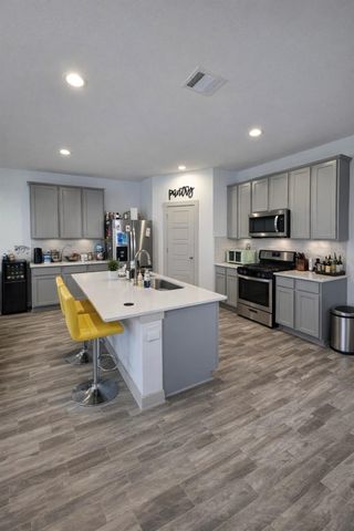 7722 Caspian Ranch Drive, Rosharon, TX 77583