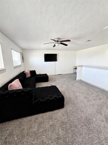 7722 Caspian Ranch Drive, Rosharon, TX 77583