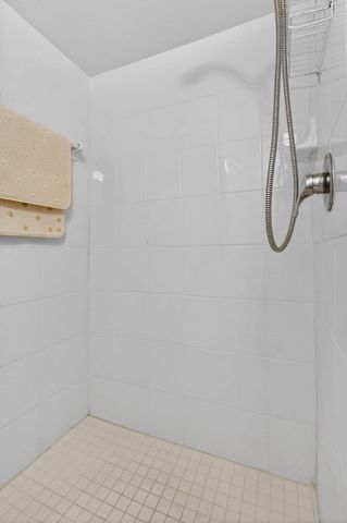 7410 S Ocean Drive 109, Jensen Beach, FL 34957