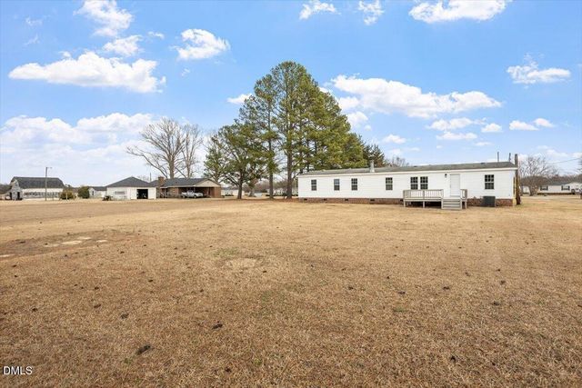 6922 Great Swamp Loop, Lucama, NC 27851