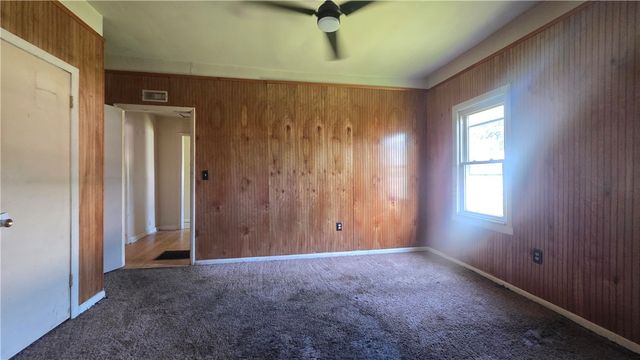 1115 N Hartford Avenue, Russellville, AR 72801