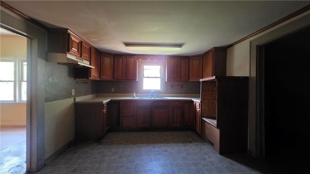 1115 N Hartford Avenue, Russellville, AR 72801