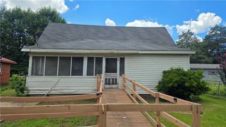 1115 N Hartford Avenue, Russellville, AR 72801