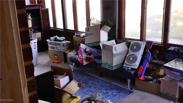 6189 W 54th Street, Parma, OH 44129