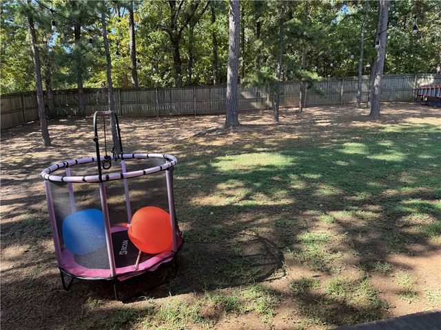 301 N Stone Mountain Circle, Alma, AR 72921