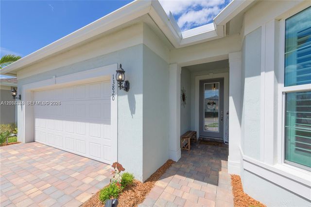 13820 SW Gingerline Dr, Port St. Lucie, FL 34987