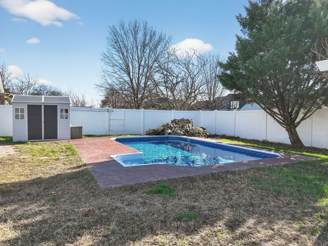 5035 Little Adams Run, Murfreesboro, TN 37129