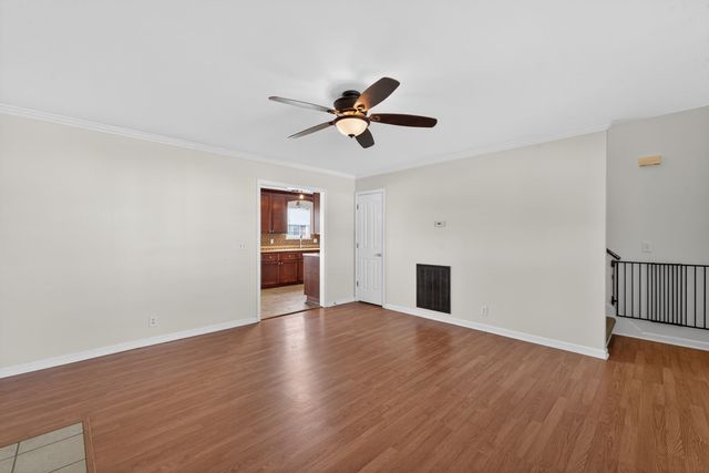 5035 Little Adams Run, Murfreesboro, TN 37129