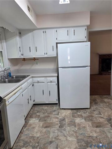 10107 Remora Dr, Chesterfield, VA 23237