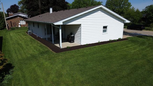 207 Hartway Court, Montgomery, IL 60538