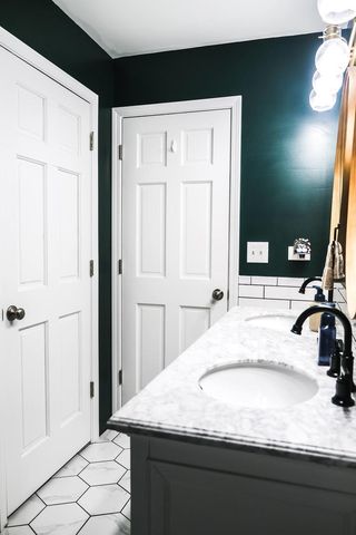 207 Hartway Court, Montgomery, IL 60538