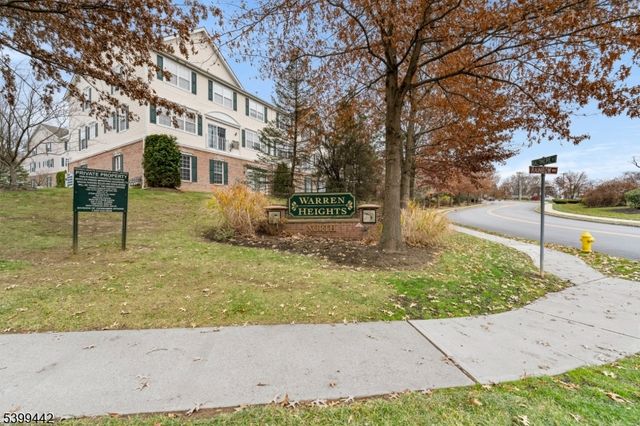 223 Windmill Ct, Lopatcong Twp., NJ 08865