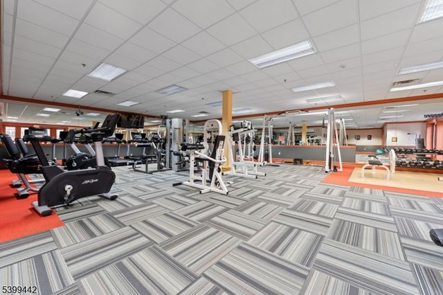 223 Windmill Ct, Lopatcong Twp., NJ 08865