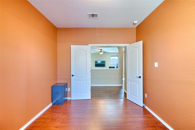 505 Willow Walk DR, Pflugerville, TX 78660