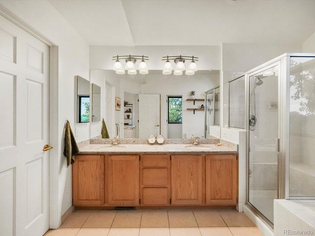 2395 Pine Tree Ln, Evergreen, CO 80439