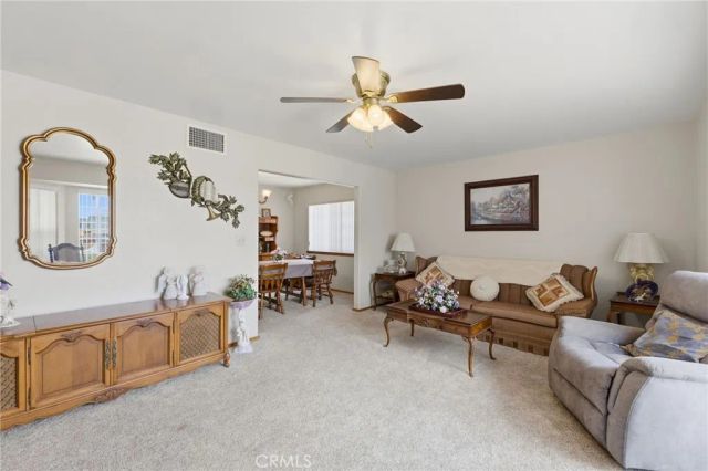 10140 Lindale, Bellflower, CA 90706