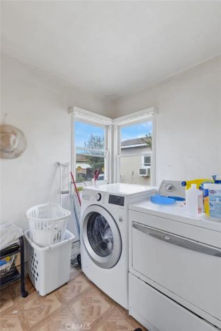 10140 Lindale, Bellflower, CA 90706