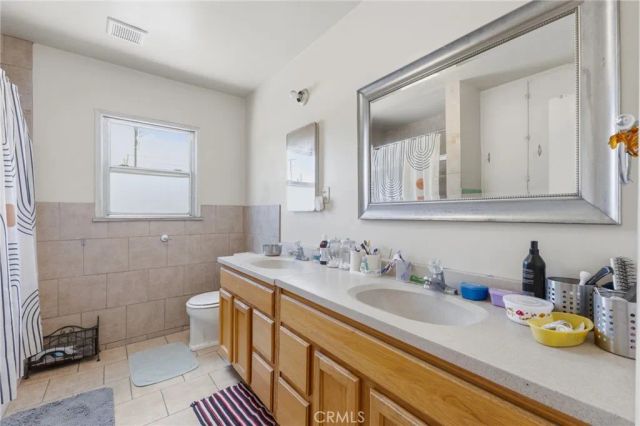 10140 Lindale, Bellflower, CA 90706