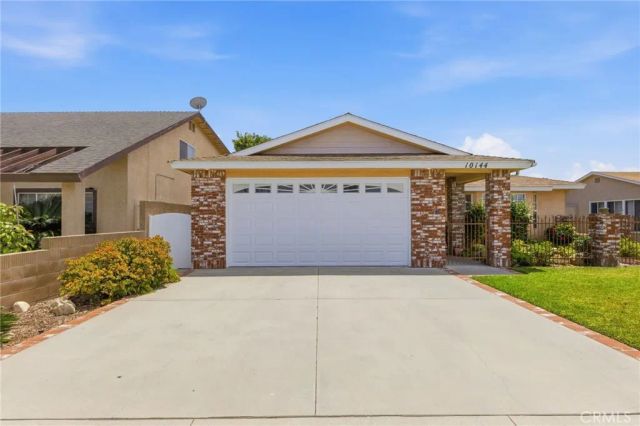 10140 Lindale, Bellflower, CA 90706