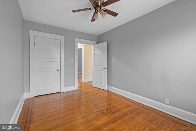 1605 E 32ND ST, Baltimore, MD 21218