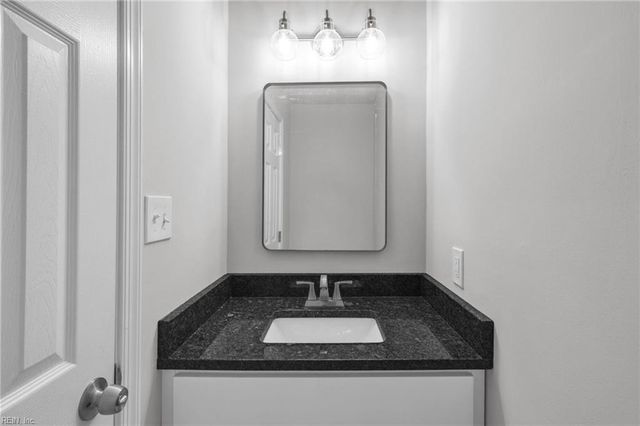 5005 Kemps Farm PL, Virginia Beach, VA 23464