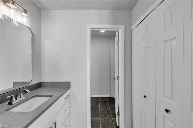 5005 Kemps Farm PL, Virginia Beach, VA 23464