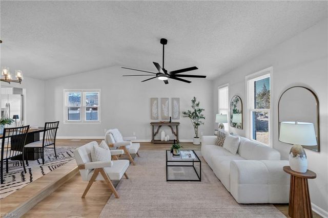 5005 Kemps Farm PL, Virginia Beach, VA 23464