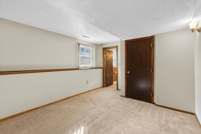 111 Indian Head Rd, Framingham, MA 01701