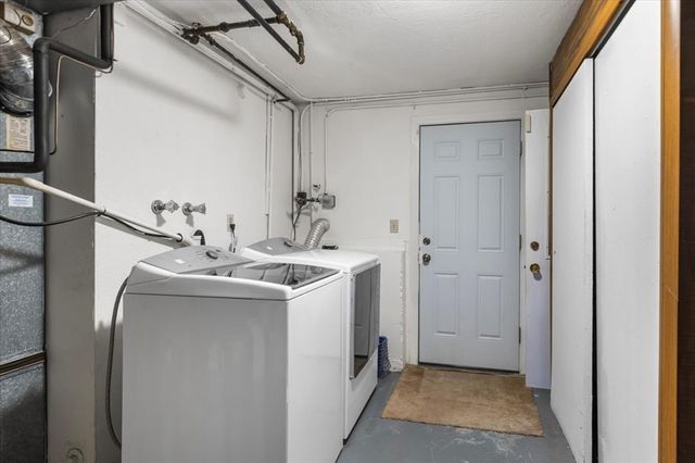 111 Indian Head Rd, Framingham, MA 01701