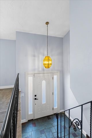 111 Indian Head Rd, Framingham, MA 01701