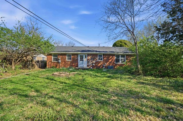 7603 E Gilbert St, Wichita, KS 67207