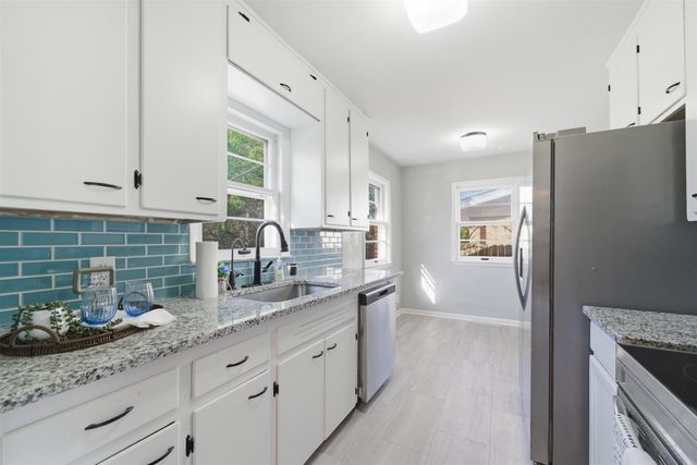 7603 E Gilbert St, Wichita, KS 67207