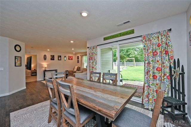 2263 Woodson Drive, Dayton, OH 45414