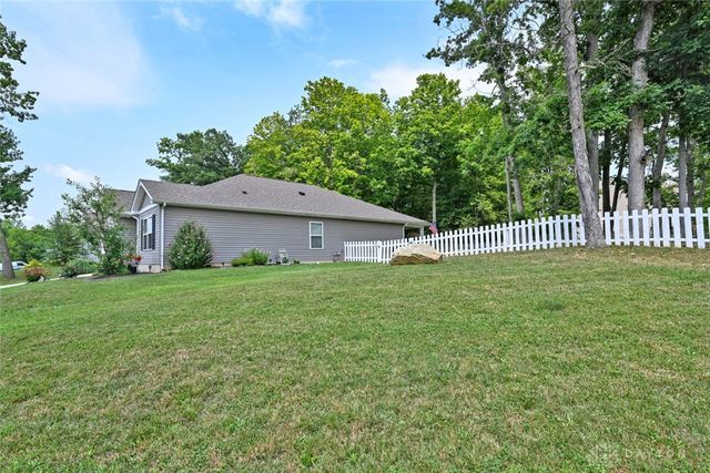 2263 Woodson Drive, Dayton, OH 45414