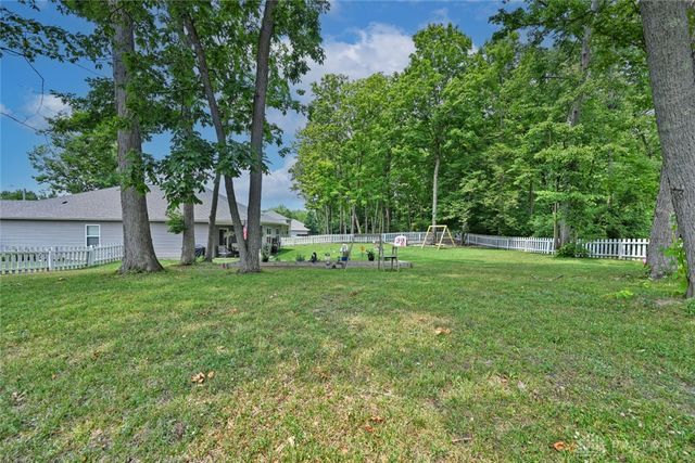 2263 Woodson Drive, Dayton, OH 45414